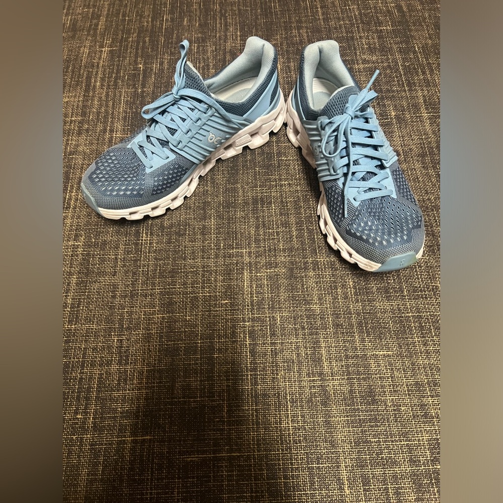 On Running Cloud Women's Light Blue Running Shoe - Picture 6 of 10